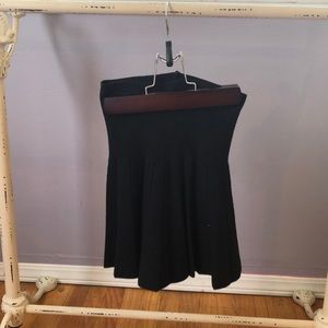 Girls black knit pleated skirt